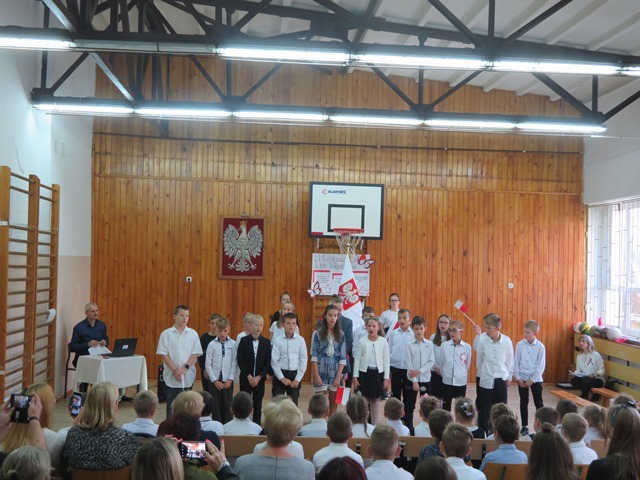 Szkoła Podstawowa         im. W.Puchalskiego w Proboszczowie