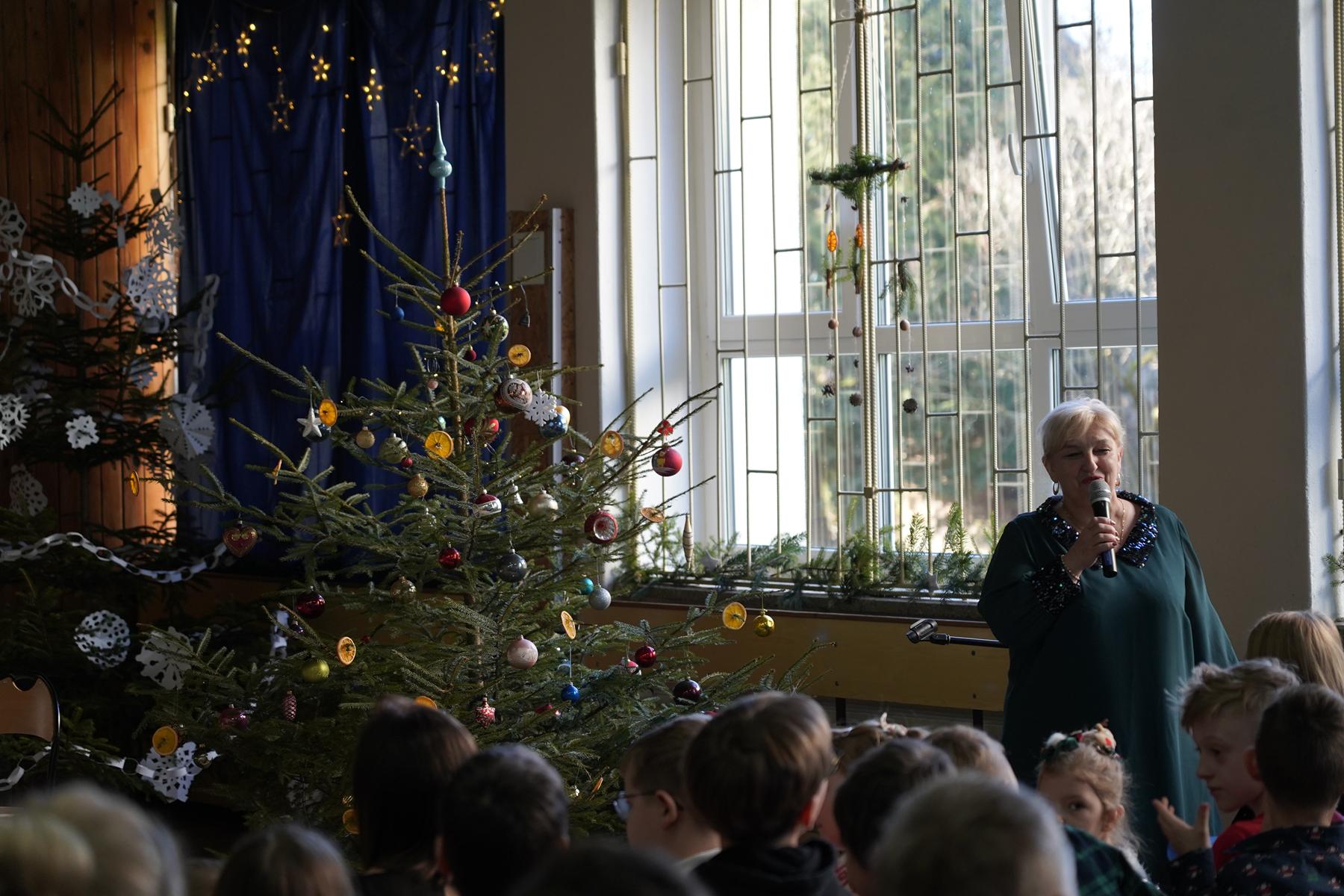 Szkoła Podstawowa         im. W.Puchalskiego w Proboszczowie