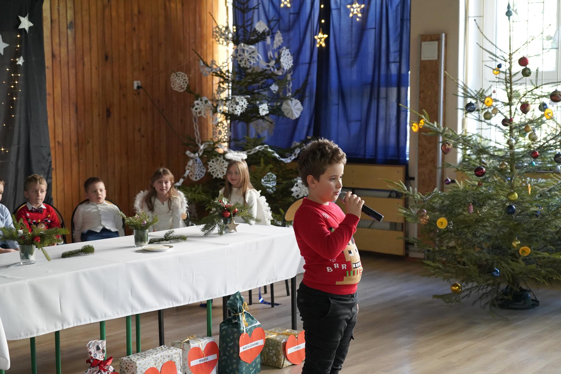 Szkoła Podstawowa         im. W.Puchalskiego w Proboszczowie