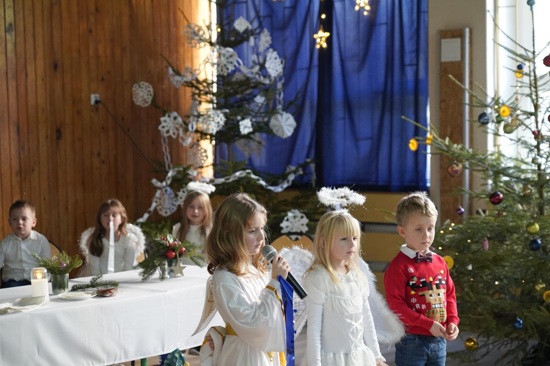 Szkoła Podstawowa         im. W.Puchalskiego w Proboszczowie