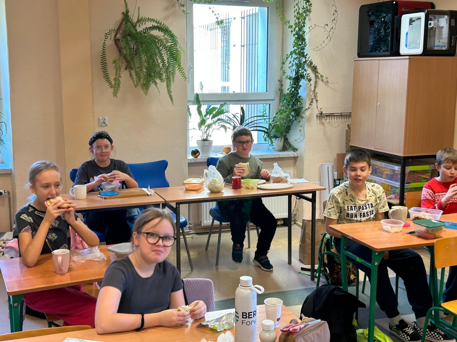 Szkoła Podstawowa         im. W.Puchalskiego w Proboszczowie