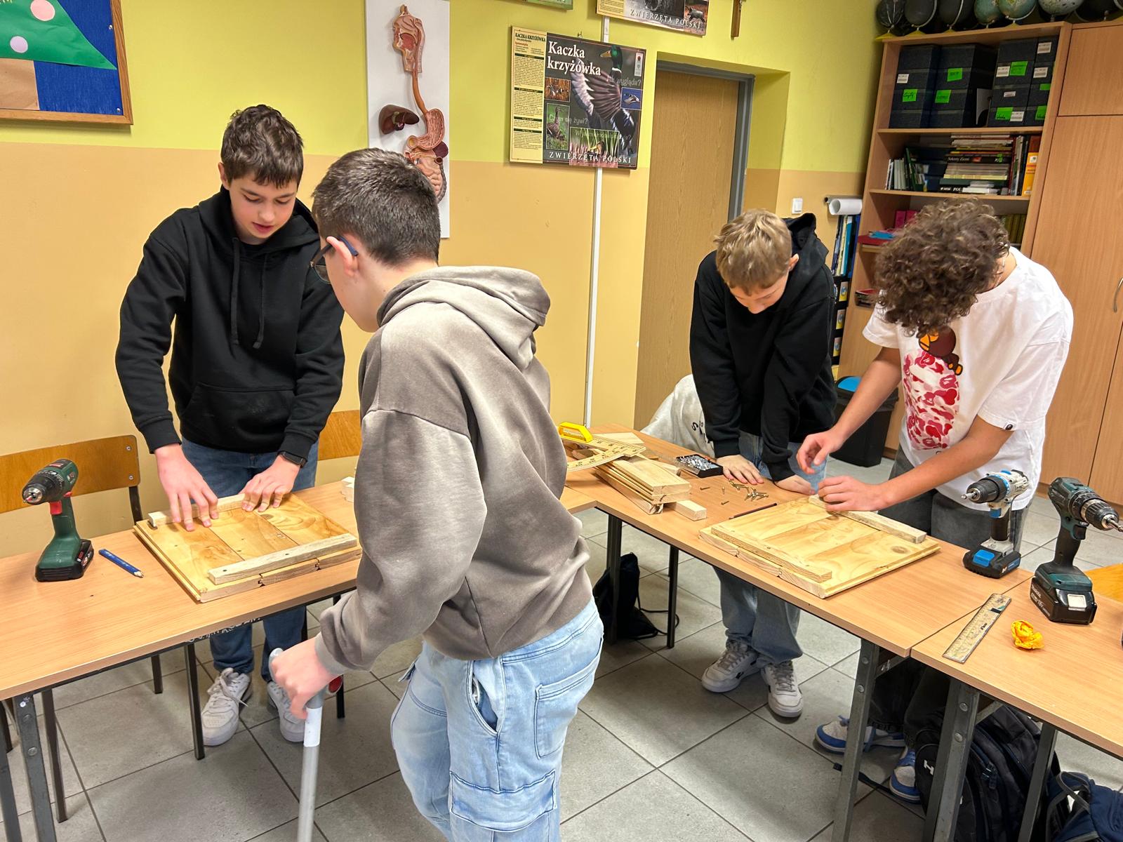 Szkoła Podstawowa         im. W.Puchalskiego w Proboszczowie