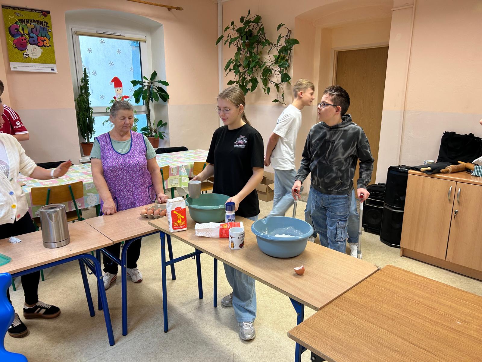 Szkoła Podstawowa         im. W.Puchalskiego w Proboszczowie