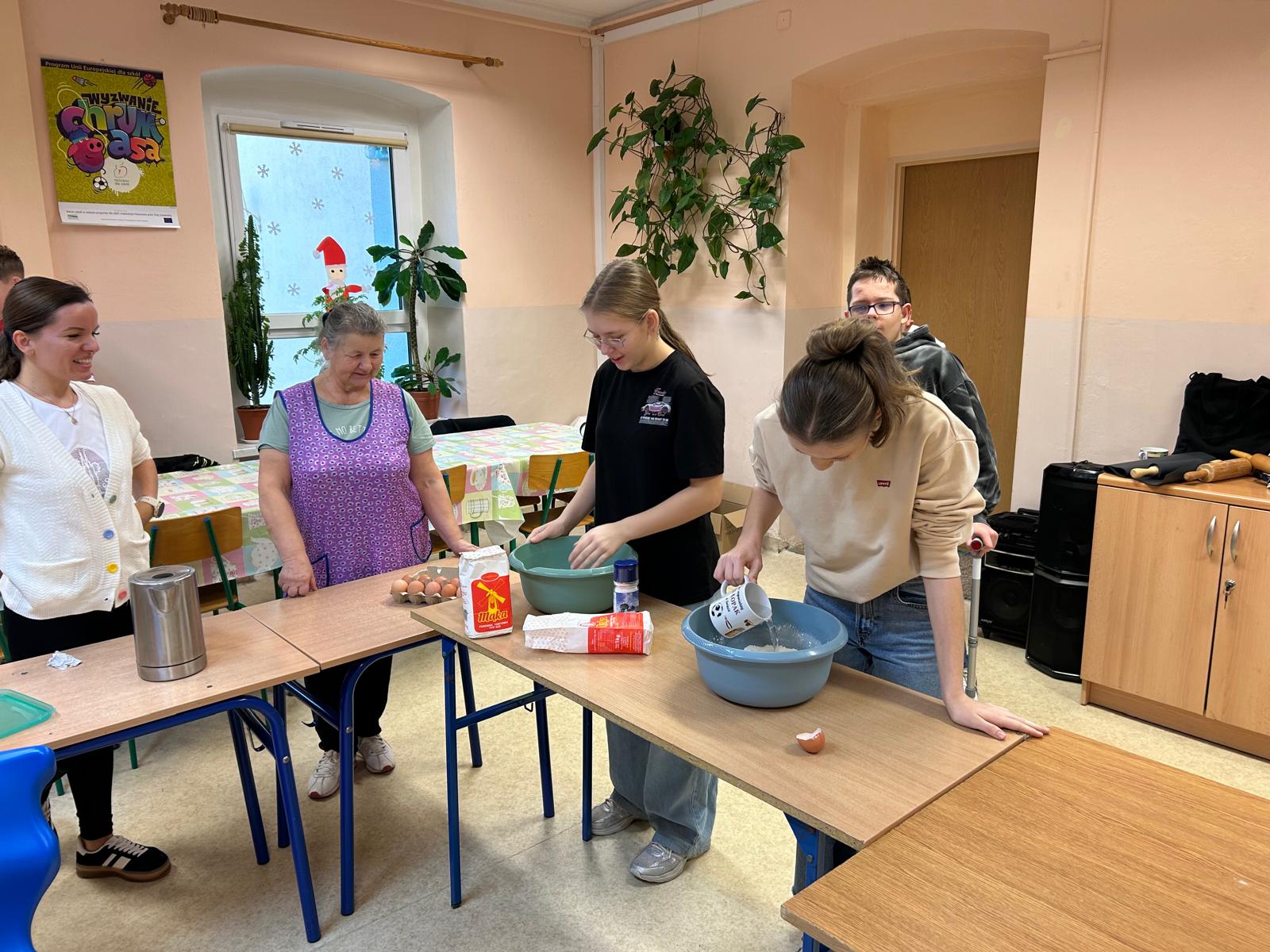 Szkoła Podstawowa         im. W.Puchalskiego w Proboszczowie