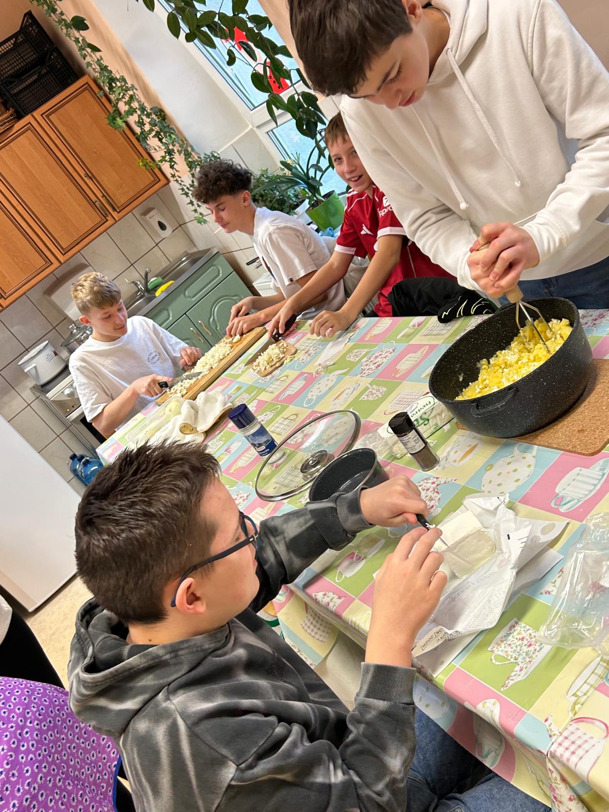 Szkoła Podstawowa         im. W.Puchalskiego w Proboszczowie