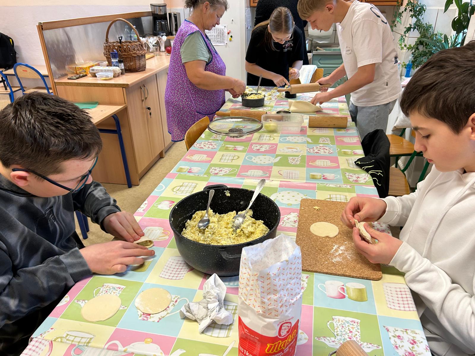 Szkoła Podstawowa         im. W.Puchalskiego w Proboszczowie