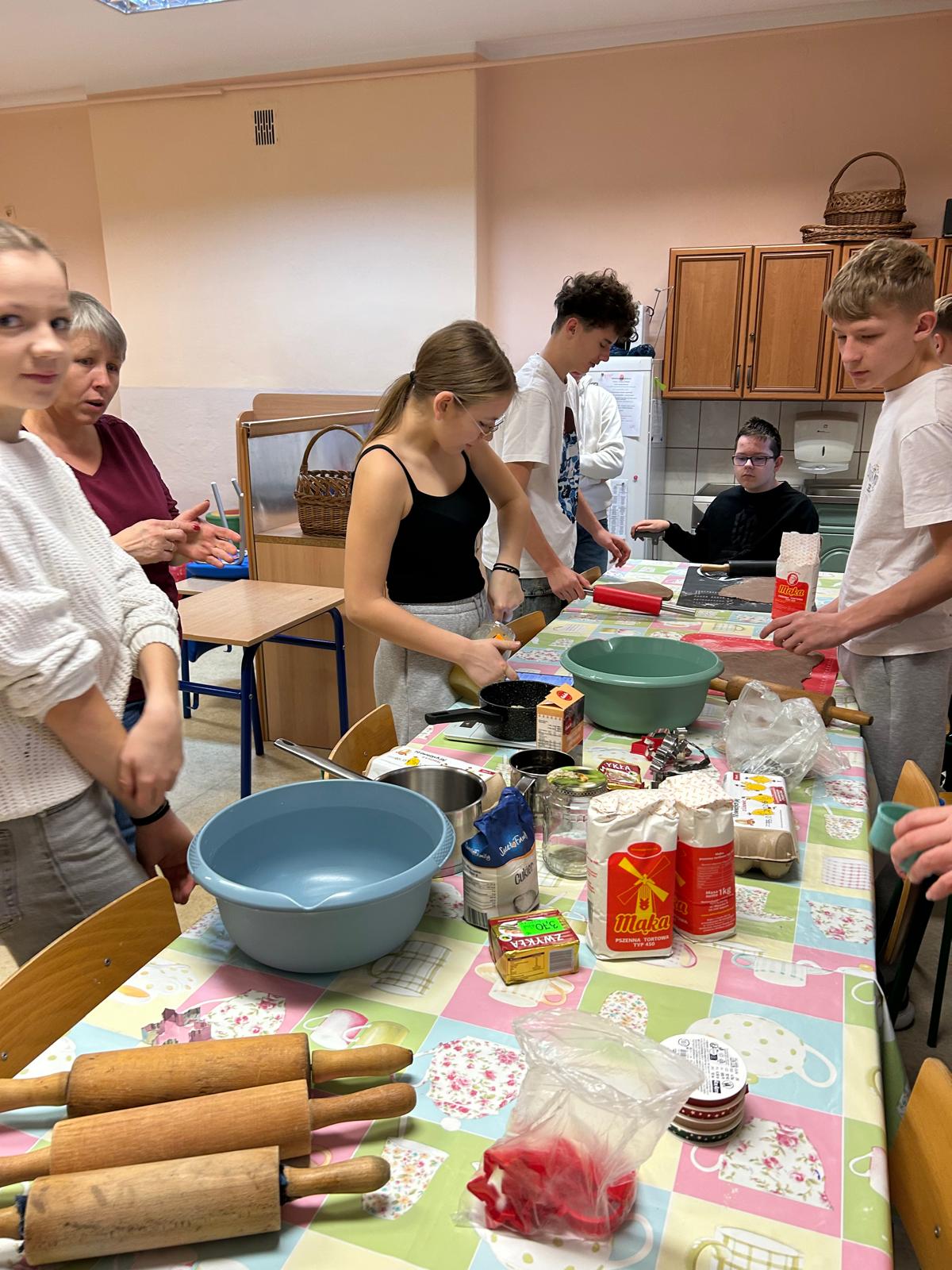 Szkoła Podstawowa         im. W.Puchalskiego w Proboszczowie