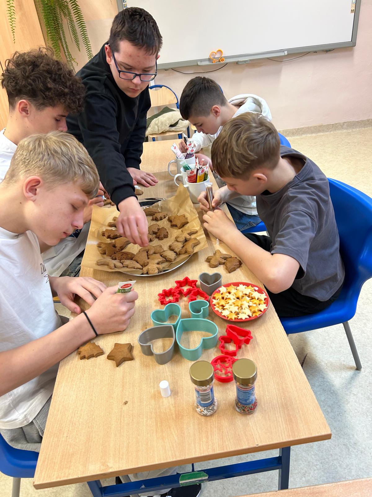 Szkoła Podstawowa         im. W.Puchalskiego w Proboszczowie