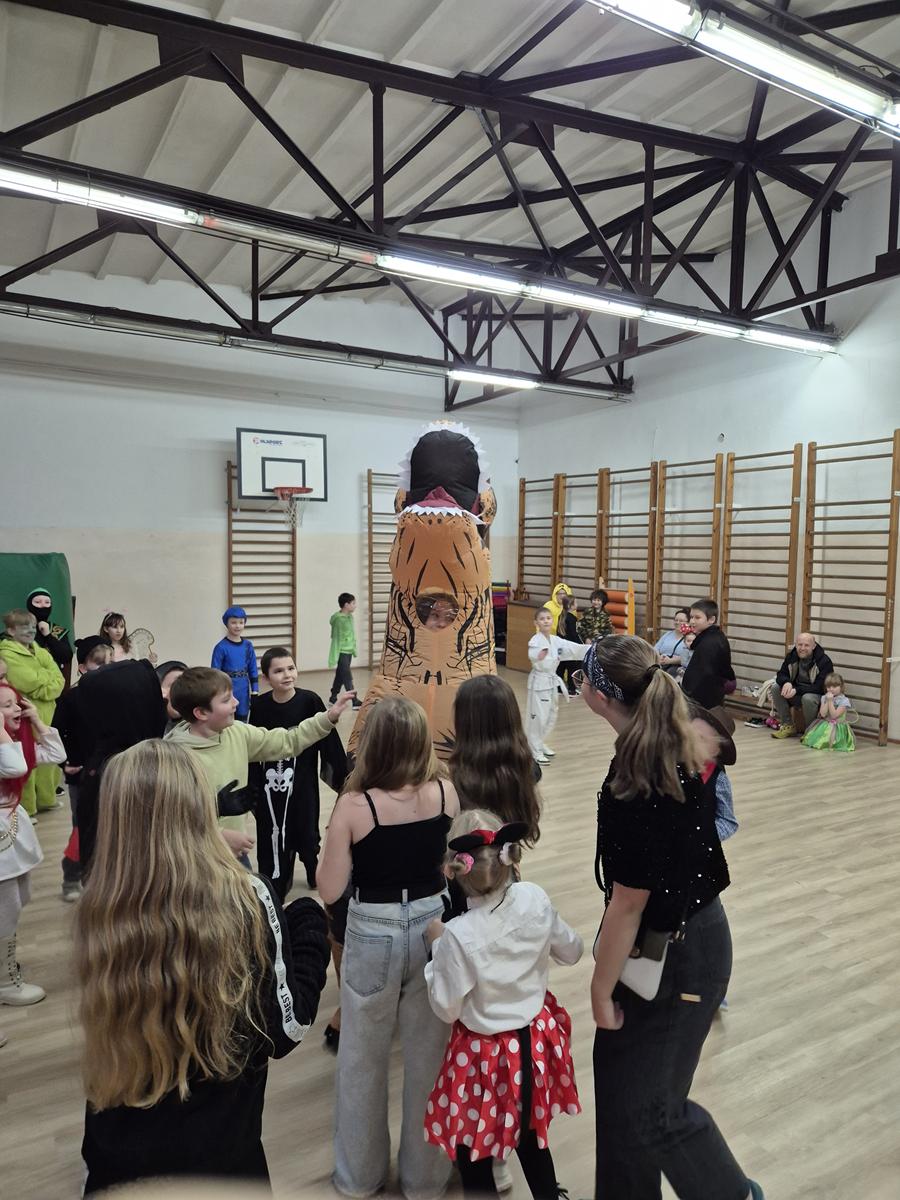 Szkoła Podstawowa         im. W.Puchalskiego w Proboszczowie