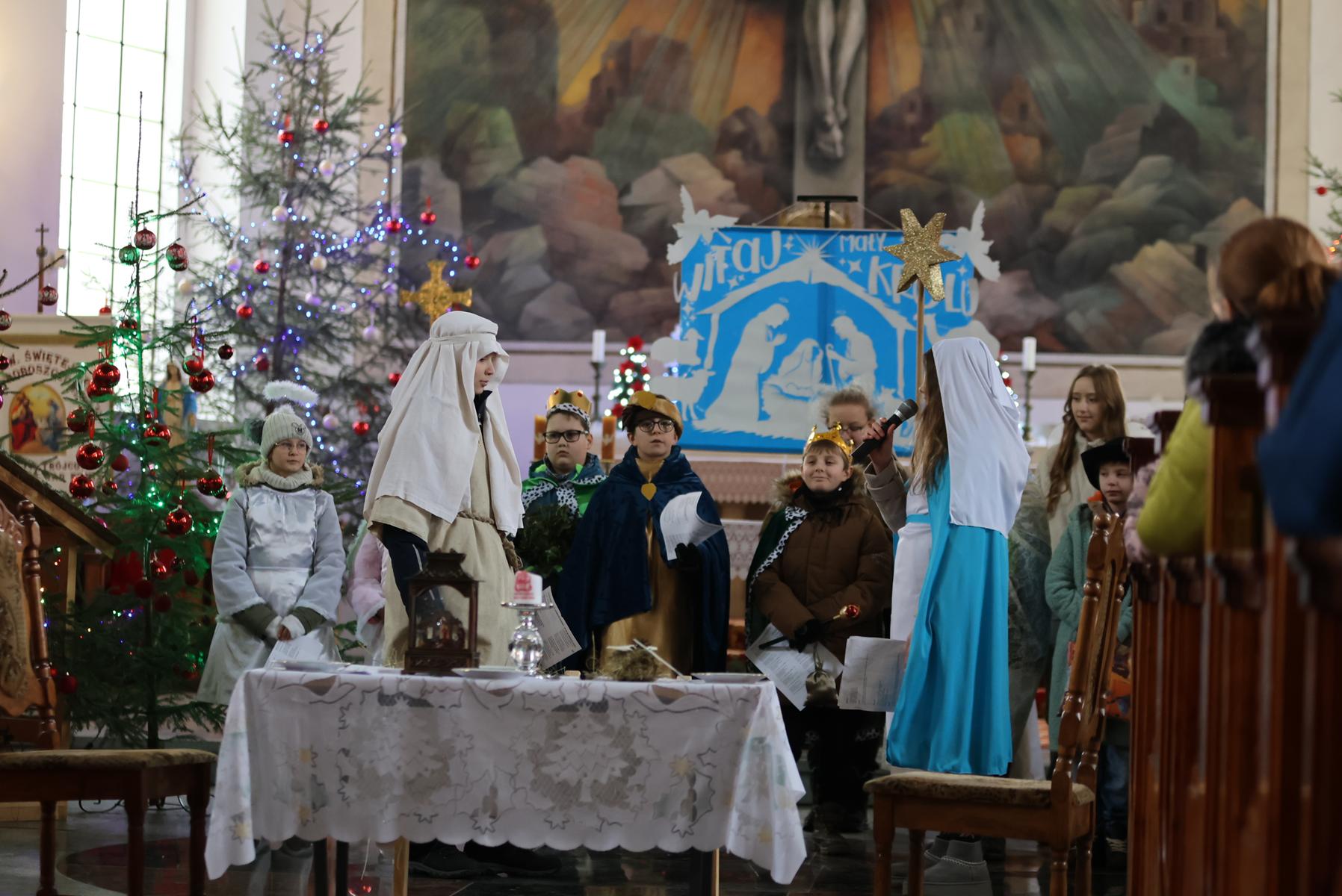 Szkoła Podstawowa         im. W.Puchalskiego w Proboszczowie