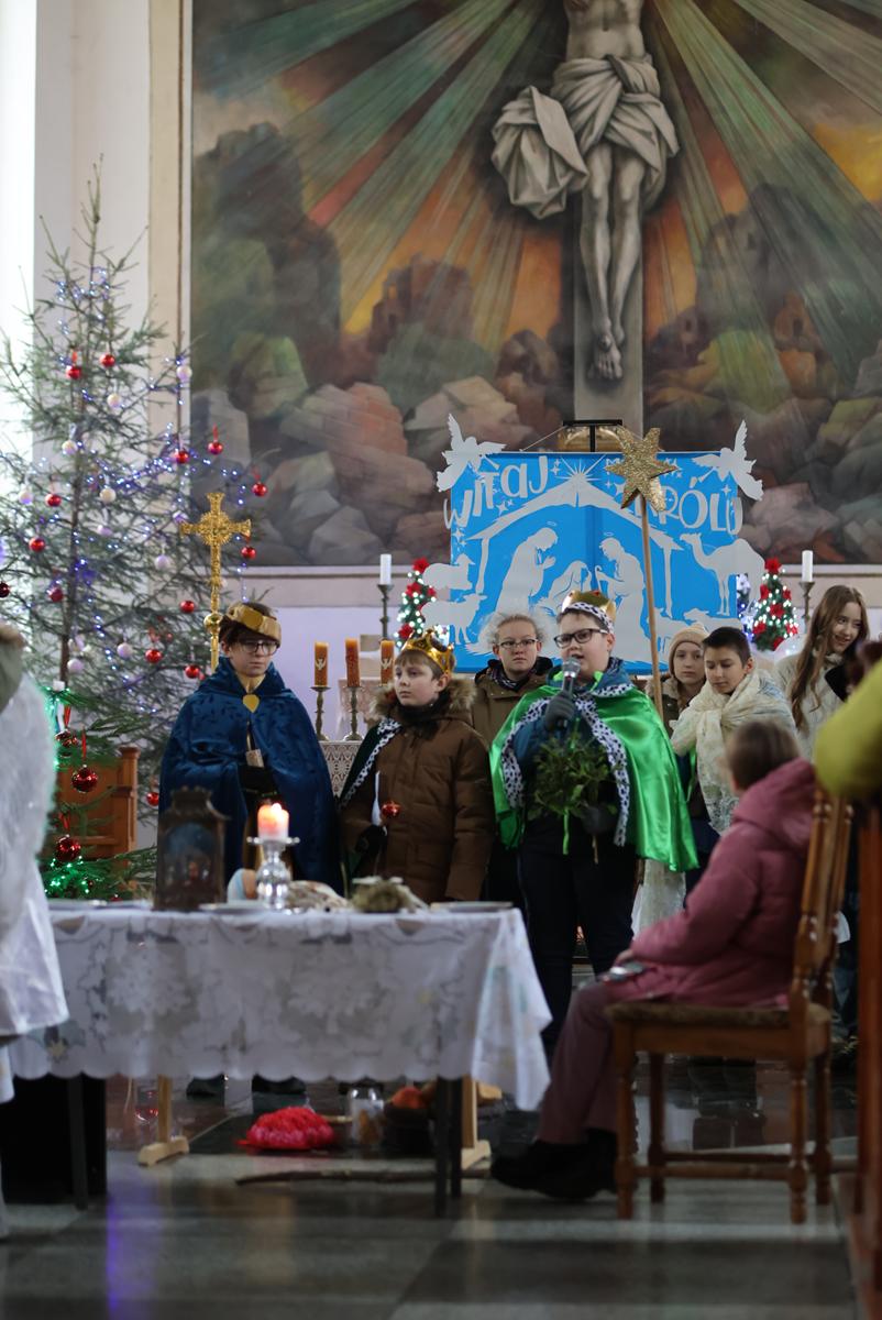 Szkoła Podstawowa         im. W.Puchalskiego w Proboszczowie