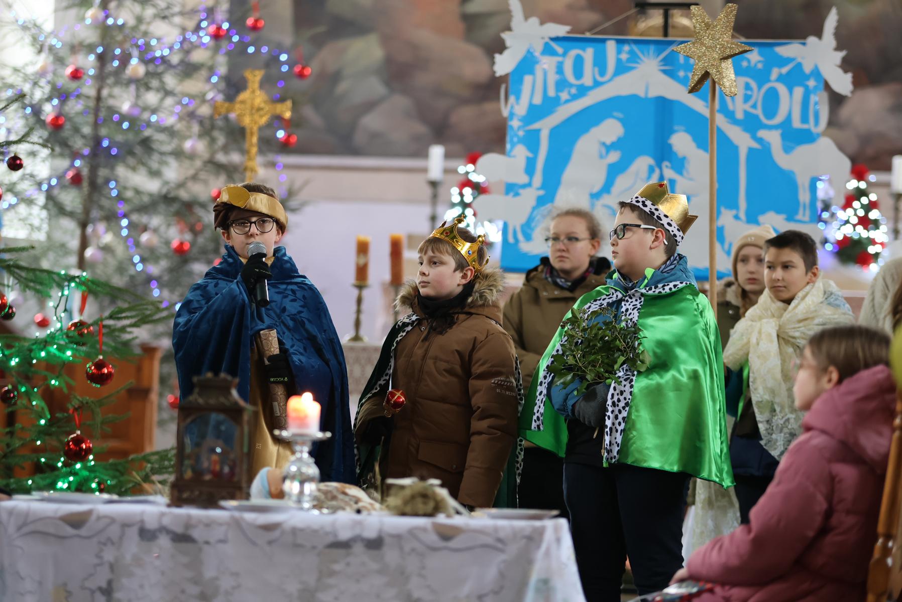 Szkoła Podstawowa         im. W.Puchalskiego w Proboszczowie
