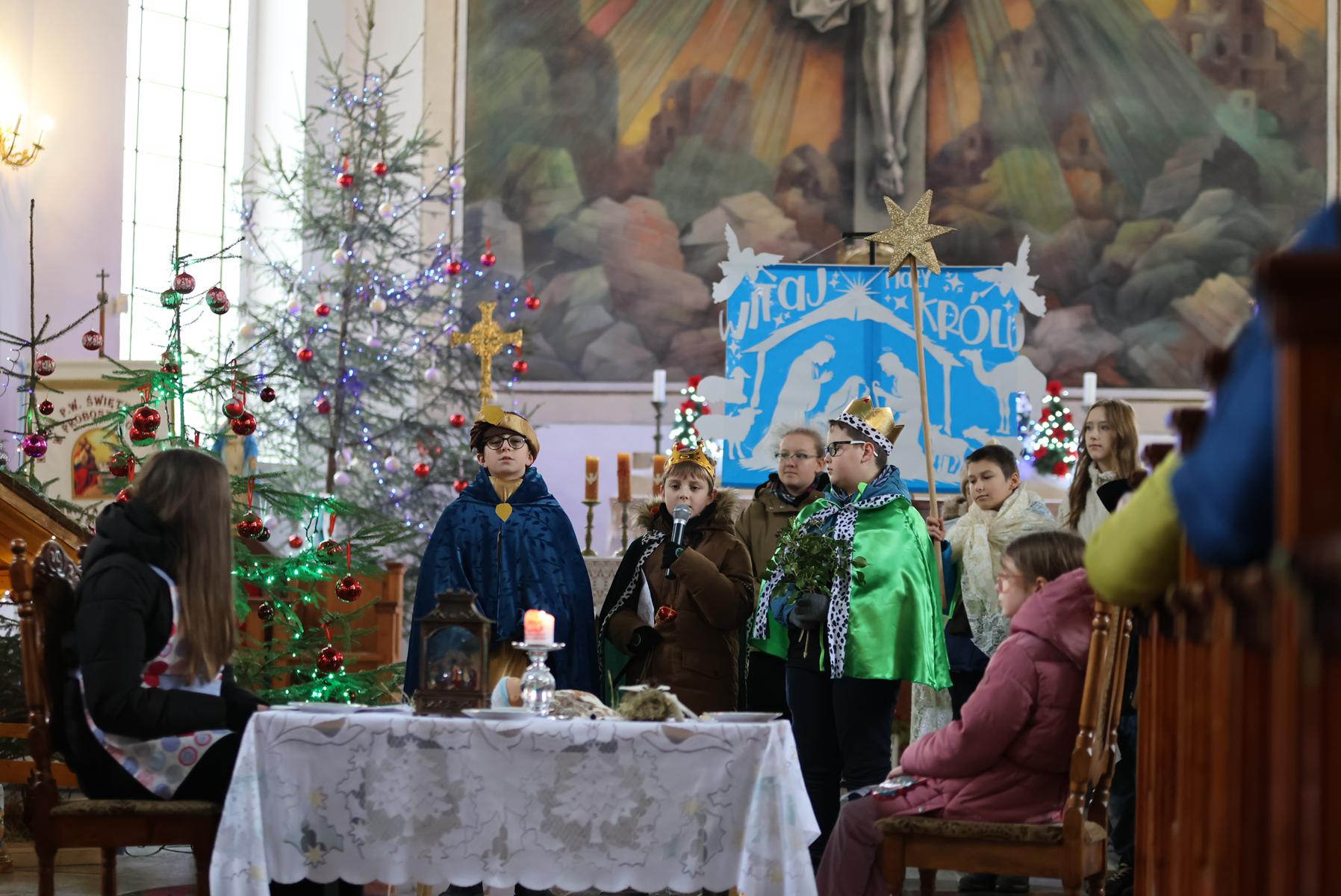 Szkoła Podstawowa         im. W.Puchalskiego w Proboszczowie