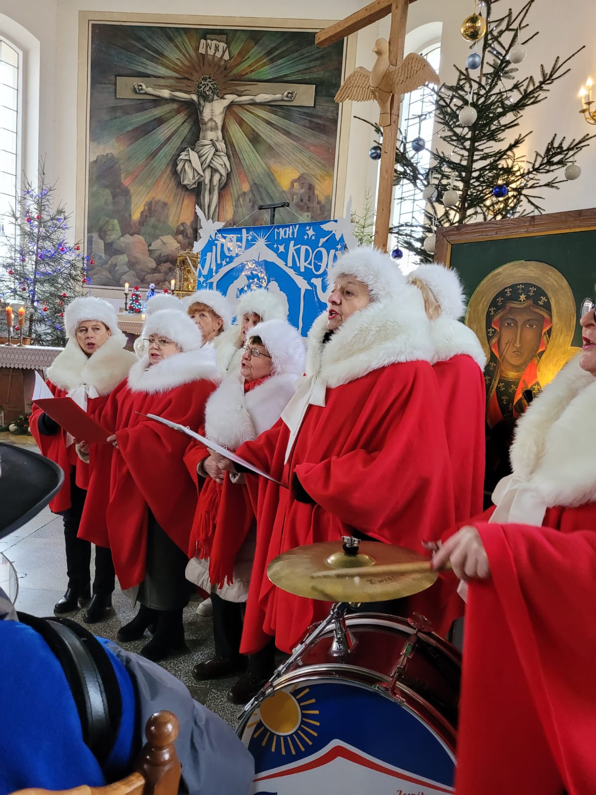 Szkoła Podstawowa         im. W.Puchalskiego w Proboszczowie
