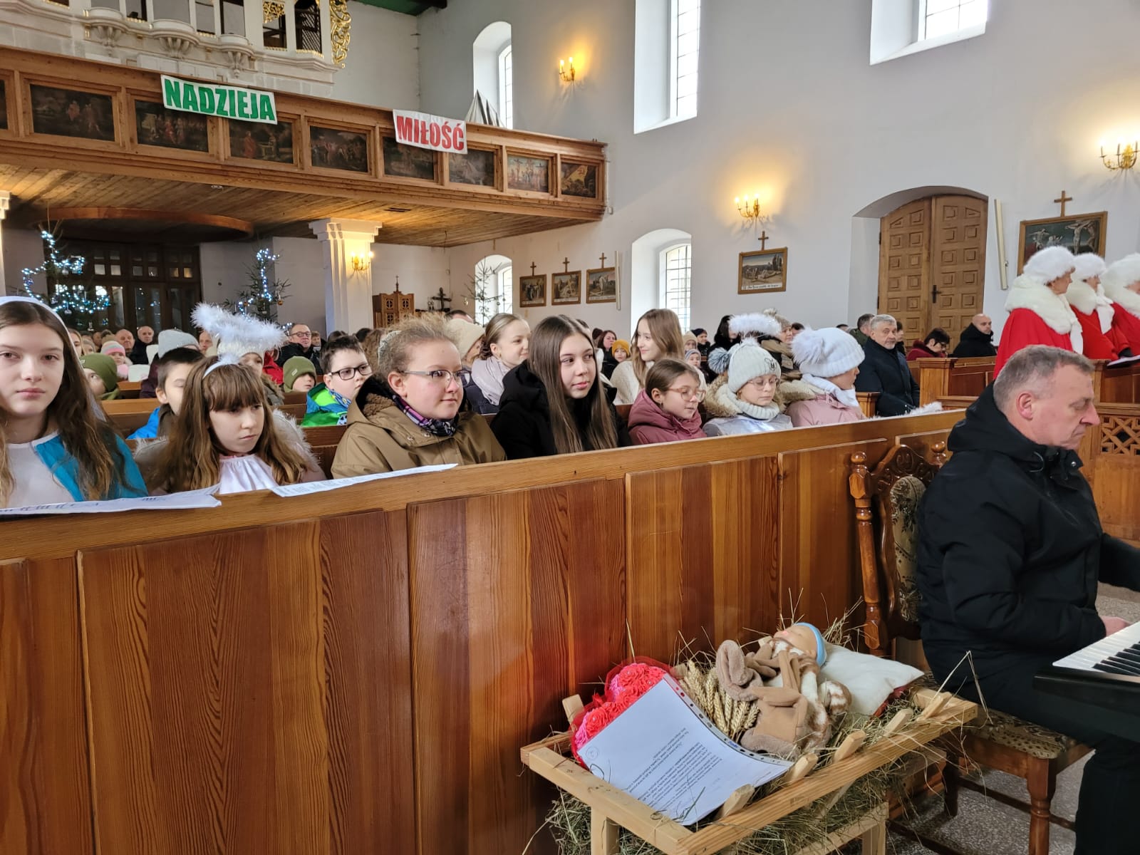 Szkoła Podstawowa         im. W.Puchalskiego w Proboszczowie