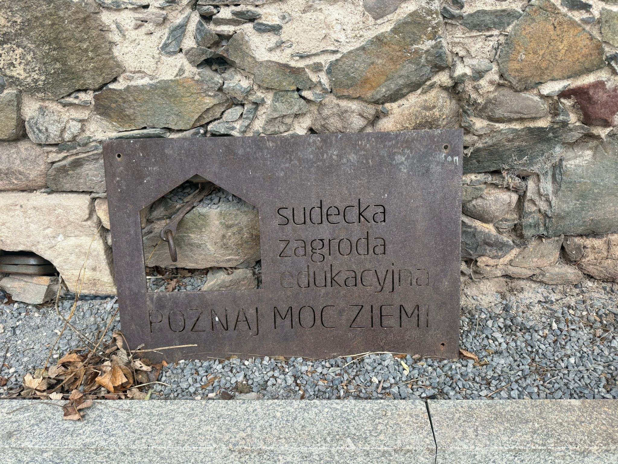 Szkoła Podstawowa         im. W.Puchalskiego w Proboszczowie