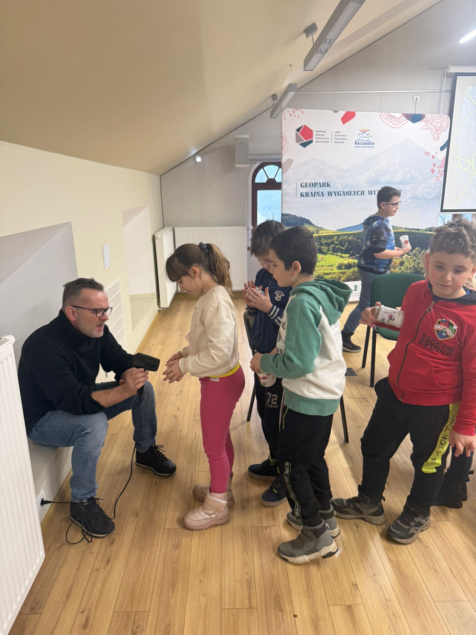 Szkoła Podstawowa         im. W.Puchalskiego w Proboszczowie