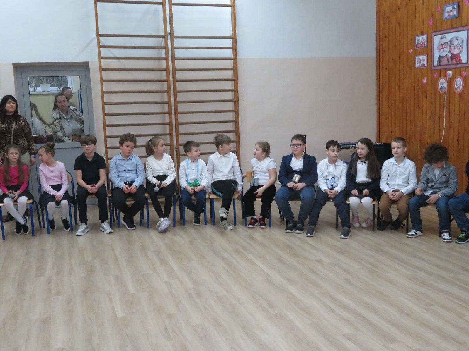 Szkoła Podstawowa         im. W.Puchalskiego w Proboszczowie