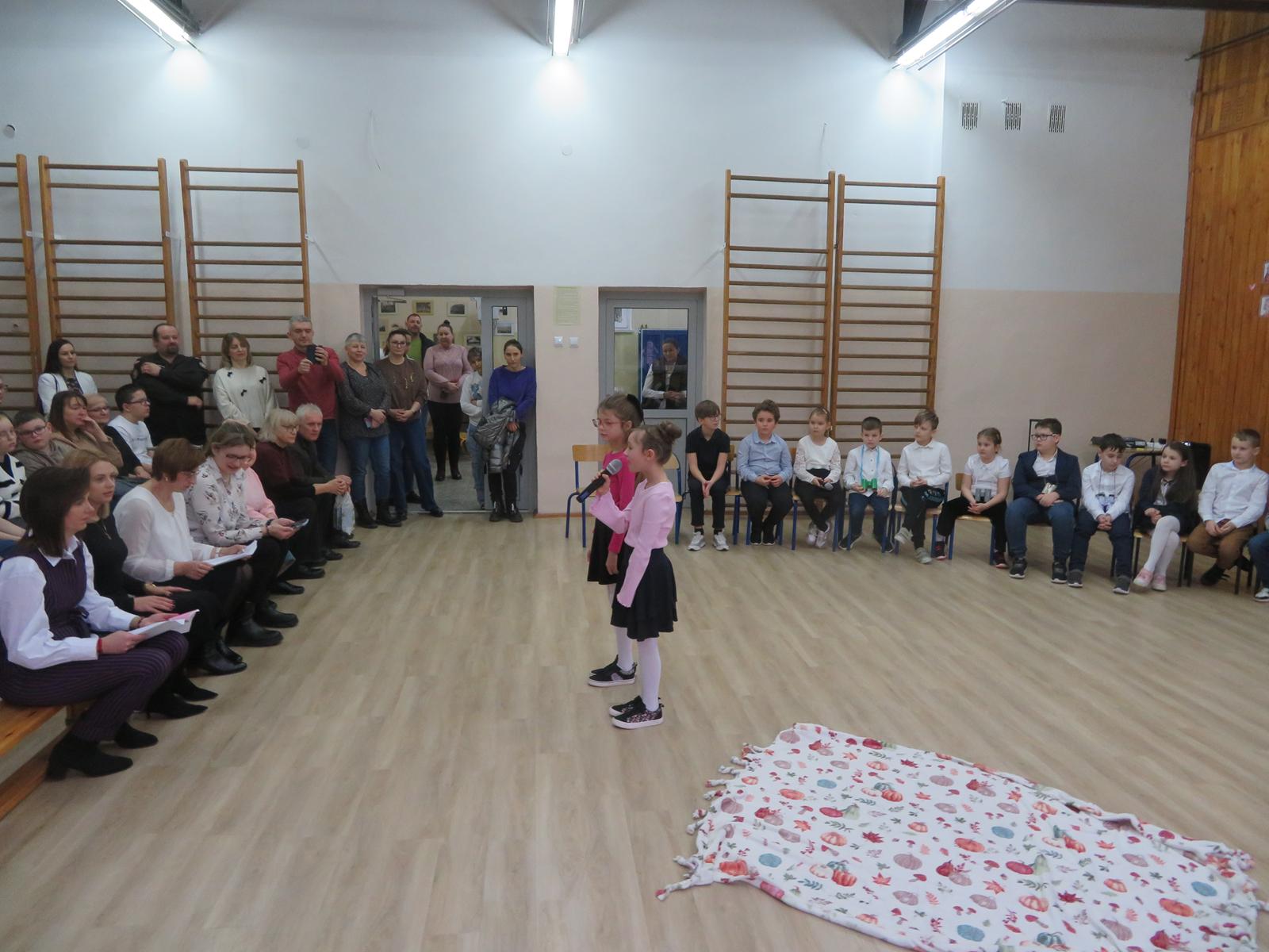 Szkoła Podstawowa         im. W.Puchalskiego w Proboszczowie