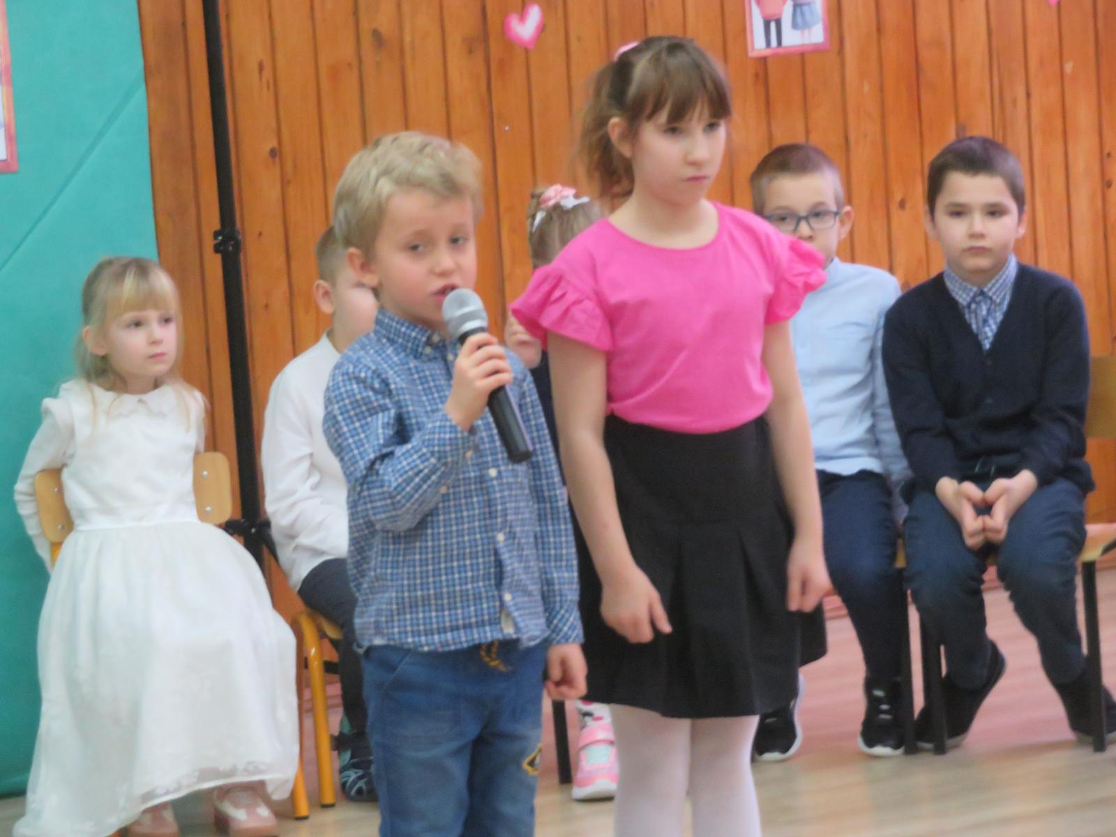 Szkoła Podstawowa         im. W.Puchalskiego w Proboszczowie