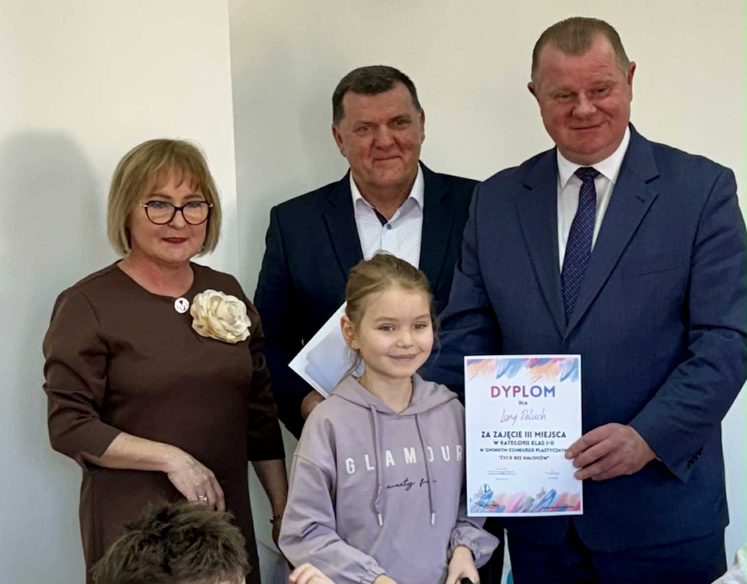 Szkoła Podstawowa         im. W.Puchalskiego w Proboszczowie