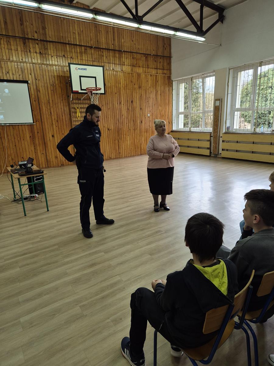 Szkoła Podstawowa         im. W.Puchalskiego w Proboszczowie