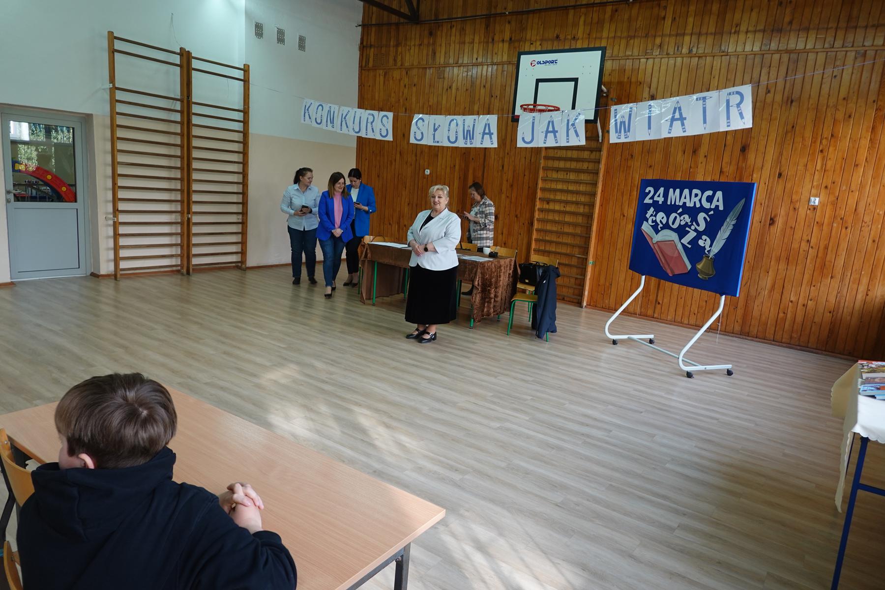 Szkoła Podstawowa         im. W.Puchalskiego w Proboszczowie