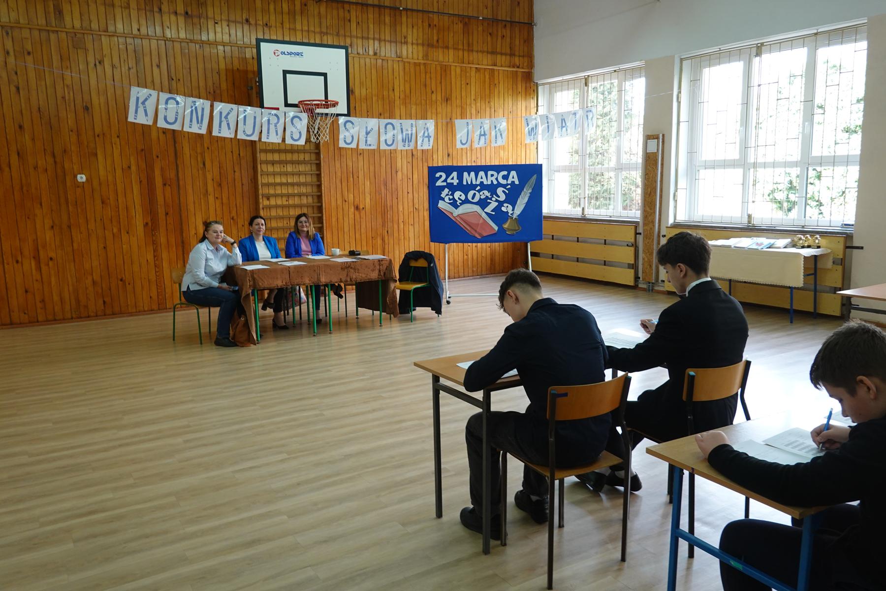 Szkoła Podstawowa         im. W.Puchalskiego w Proboszczowie