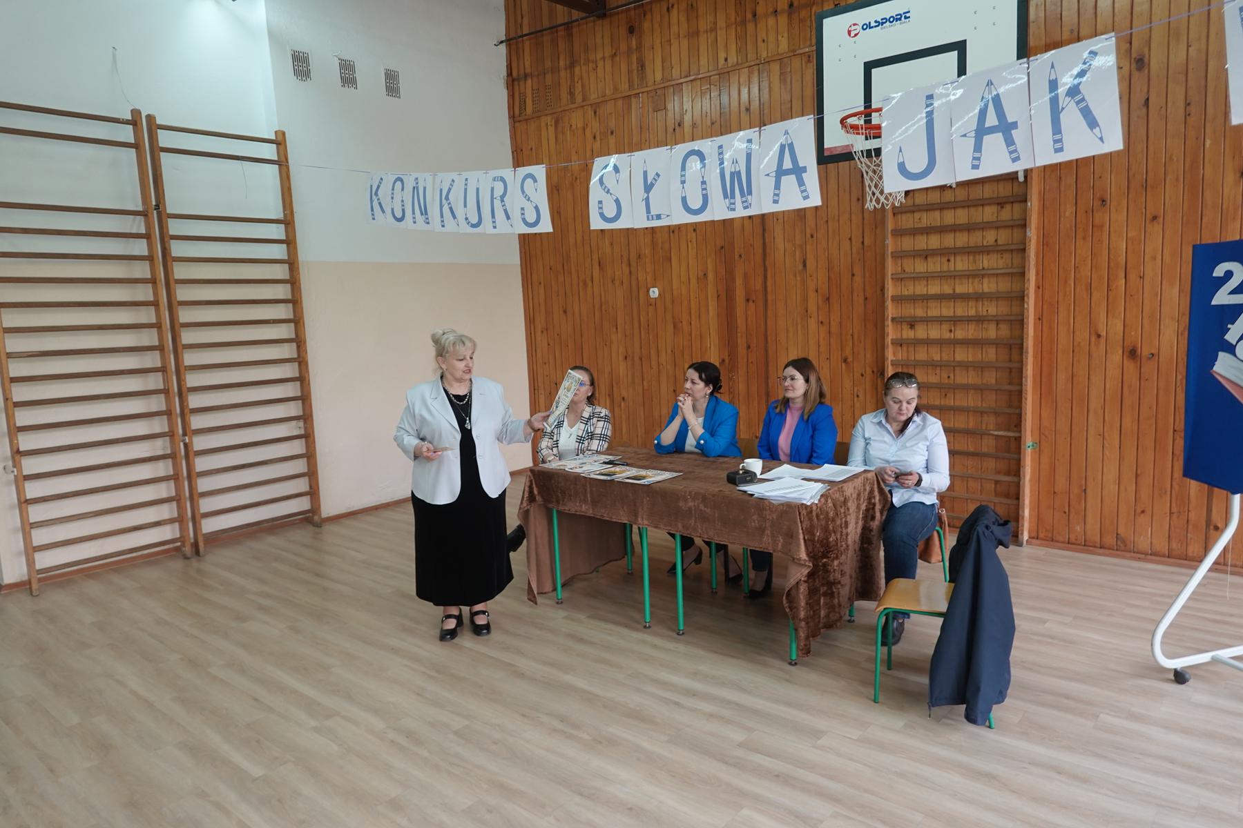 Szkoła Podstawowa         im. W.Puchalskiego w Proboszczowie