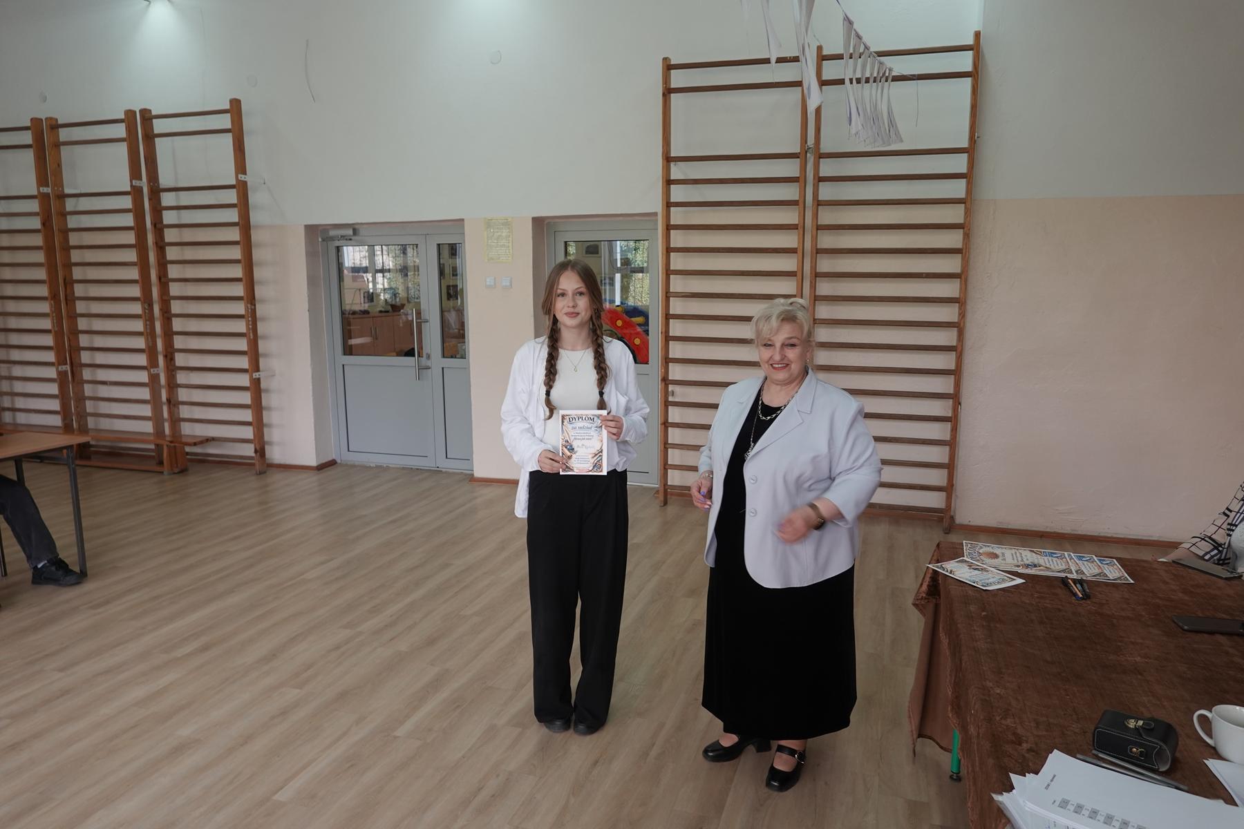 Szkoła Podstawowa         im. W.Puchalskiego w Proboszczowie