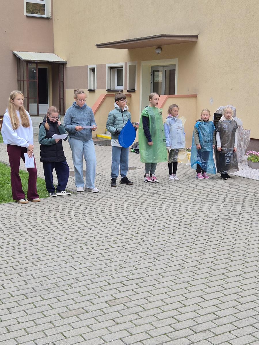 Szkoła Podstawowa         im. W.Puchalskiego w Proboszczowie