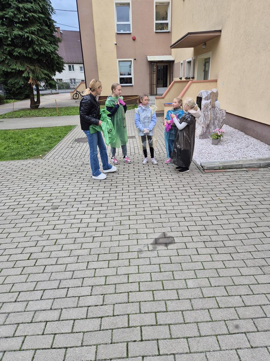 Szkoła Podstawowa         im. W.Puchalskiego w Proboszczowie